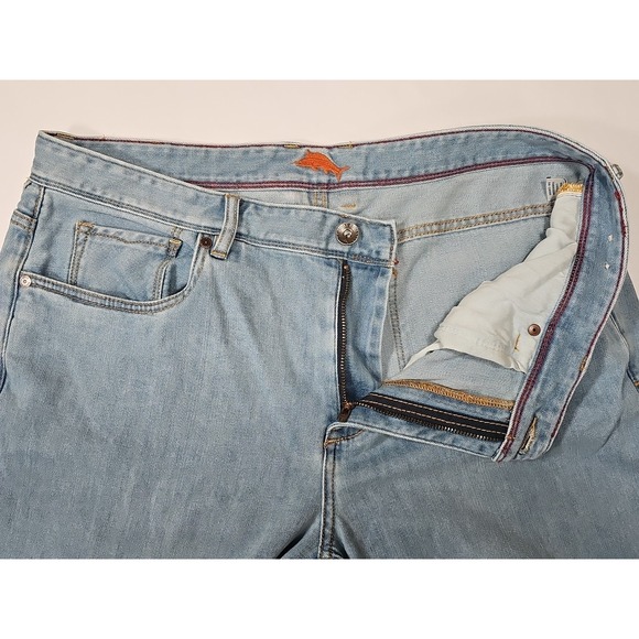 Tommy Bahama Other - TOMMY BAHAMA MEN's size 36 Mid Rise Straight Light Wash - 221-td121053